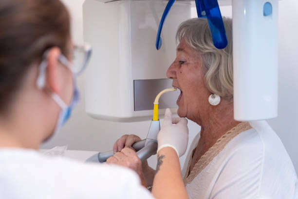 Best Broken or Cracked Tooth Emergency Dentist in Leavittsburg, OH
